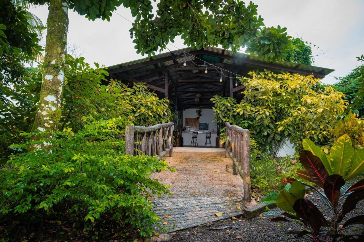 Villa Tucan La Fortuna Exterior photo